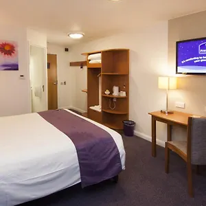 Premier Carlisle - M6 Junction 44 Карлайл